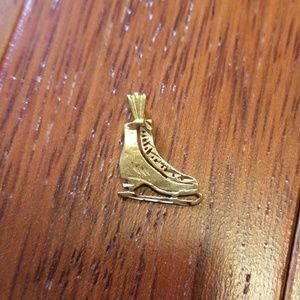 14K ice skate charm